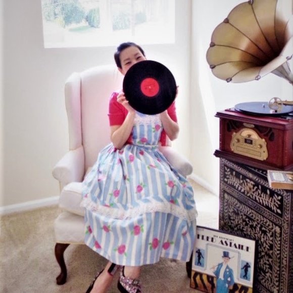 About My Closet - Picture 1 of 1